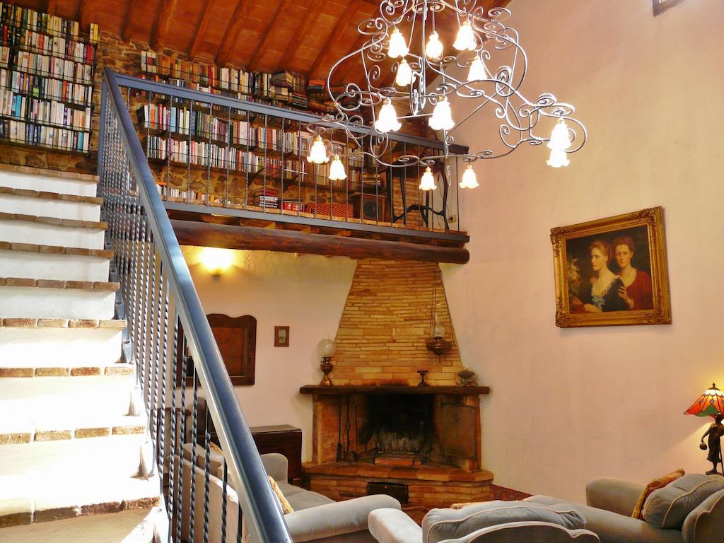 Podere Patrignone Guest House คาสเตลลินาอินเคียนติ ห้อง รูปภาพ