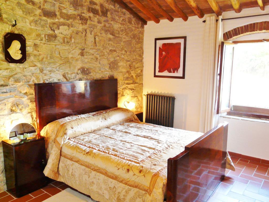 Podere Patrignone Guest House คาสเตลลินาอินเคียนติ ห้อง รูปภาพ